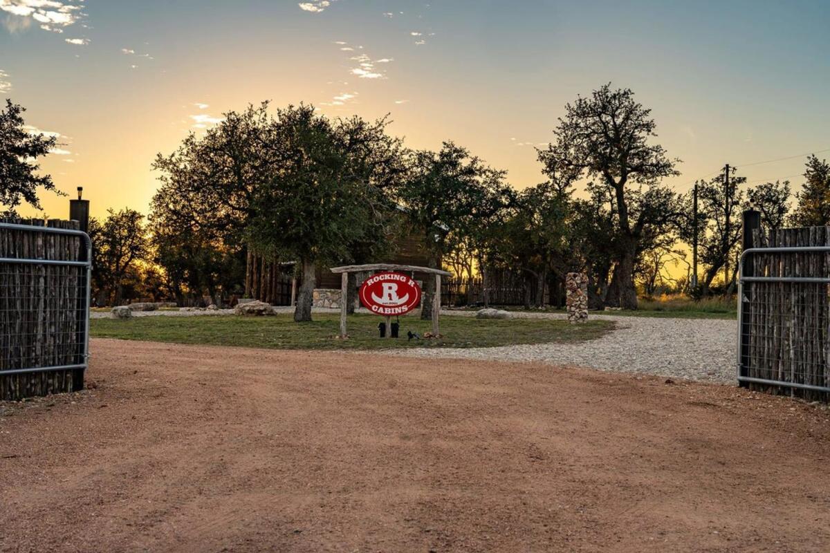 Rockin' R - Morning Star Cabin Fredericksburg Dış mekan fotoğraf